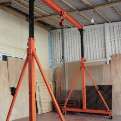 N380 | ជើងស្ទូចចល័តព្រមទាំងអាចសារ៉េកម្ពស់បាន | Mobile Crane With Adjustable Height