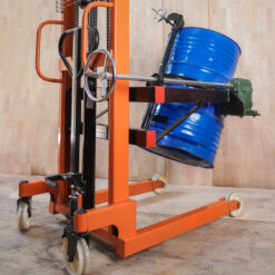 N388 | ឧបករណ៍សម្រាប់រៀបចំលើកធុងបារ៉ែលធ្ងន់ៗ | Barrel Manual Lift Machine
