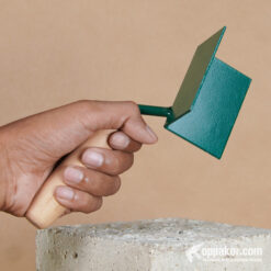 N670 |  ដែកគៀរសម្រាប់បង្កើតជ្រុងខាងក្រៅធំ | Concrete Trowel for Creating Outer Corners | 7.5 cm